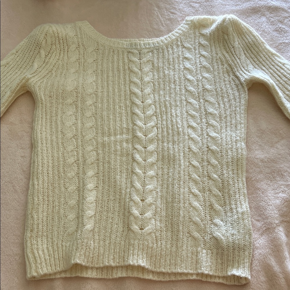 Chic Ivory Cable Knit Sweater